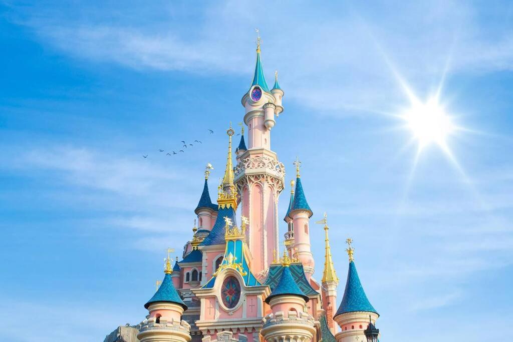 The Art Of Disney Chessy Luaran gambar